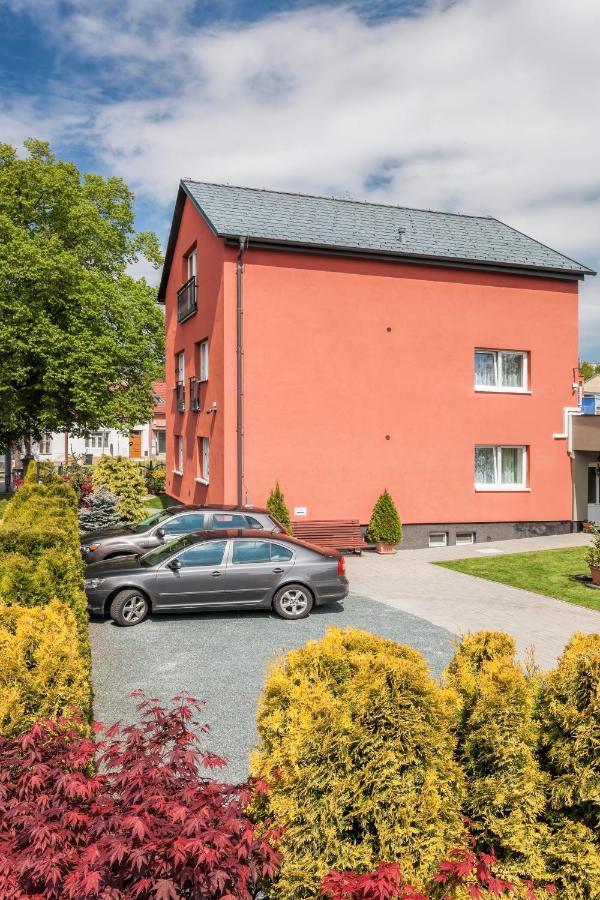 Elendris - Ubytovani U Kostela Брно Екстер'єр фото