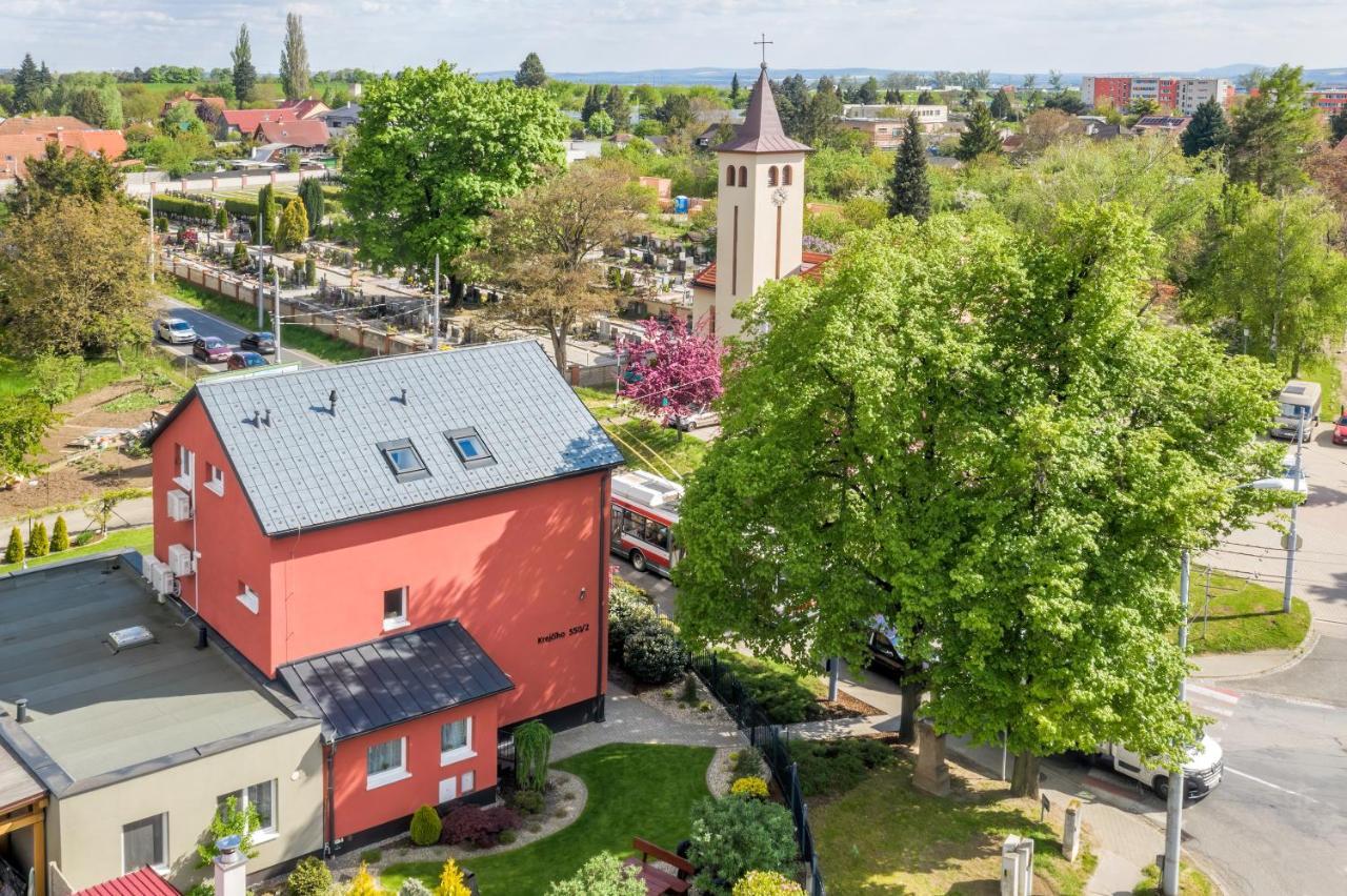 Elendris - Ubytovani U Kostela Брно Екстер'єр фото